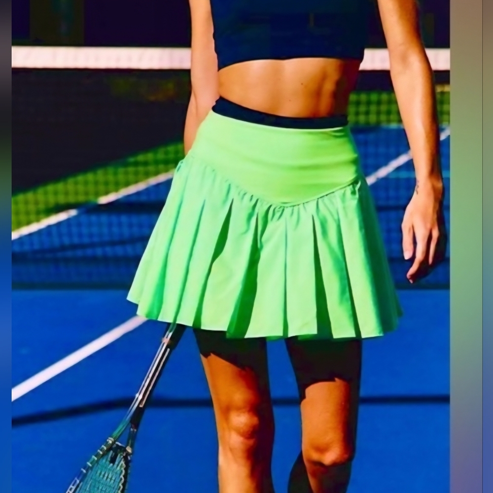 Free People Movement NWT Keylime Swing of the Things Pleated Skort